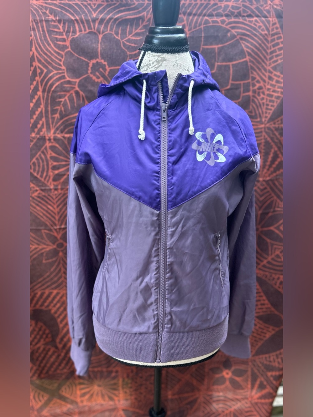 Nike Vintage Two-Tone Purple Hooded Track and Field Windbreaker Jacket
